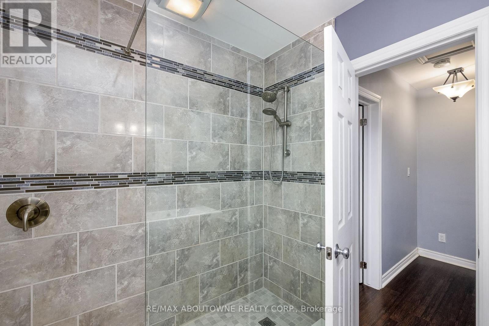 Upper - 71 Lakeside Drive, Grimsby, Ontario  L3M 2L4 - Photo 20 - X13859386