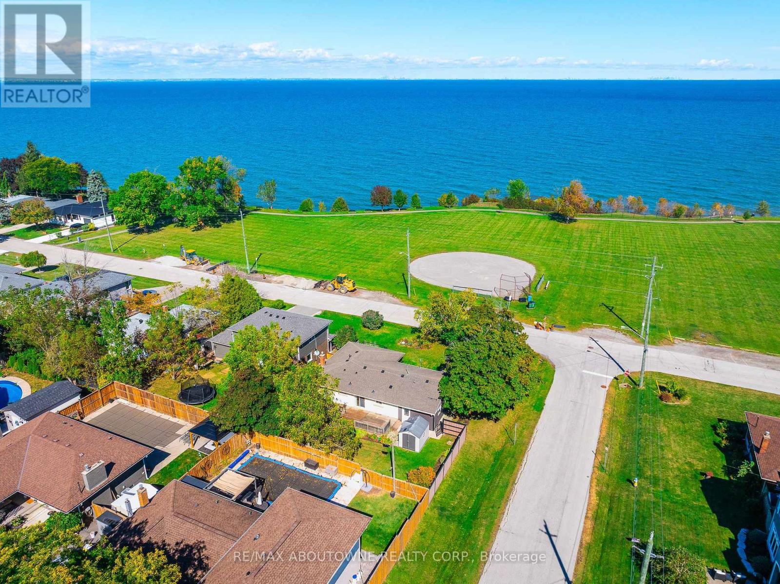 Upper - 71 Lakeside Drive, Grimsby, Ontario  L3M 2L4 - Photo 32 - X13859386