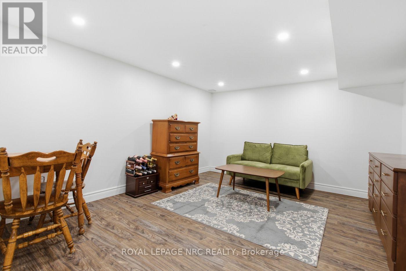 17 Winston Road, St. Catharines, Ontario  L2M 4R1 - Photo 34 - X13859406