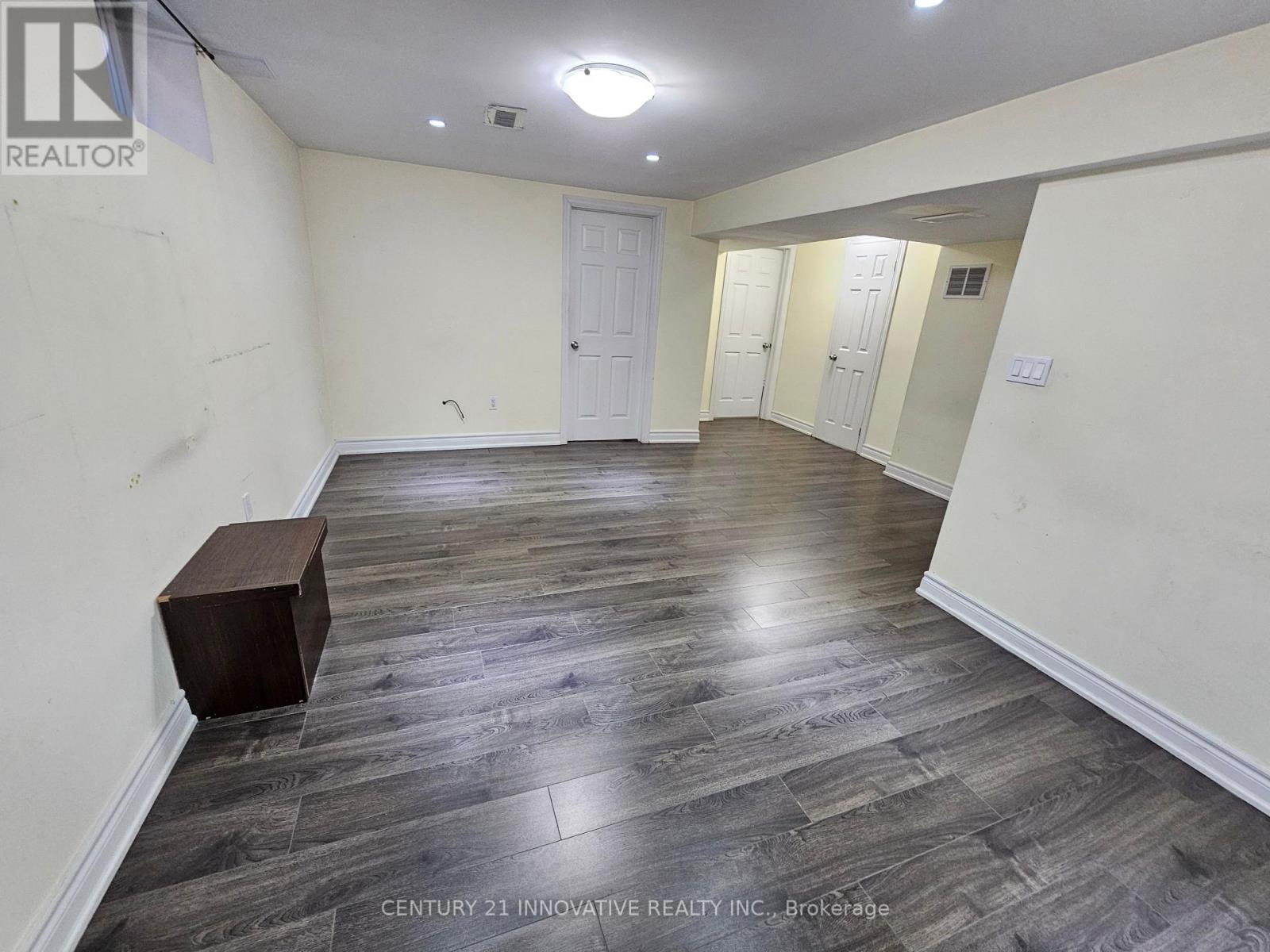 #bsmt - 576 Sewells Road, Toronto, Ontario  M1B 5E7 - Photo 2 - E13749590