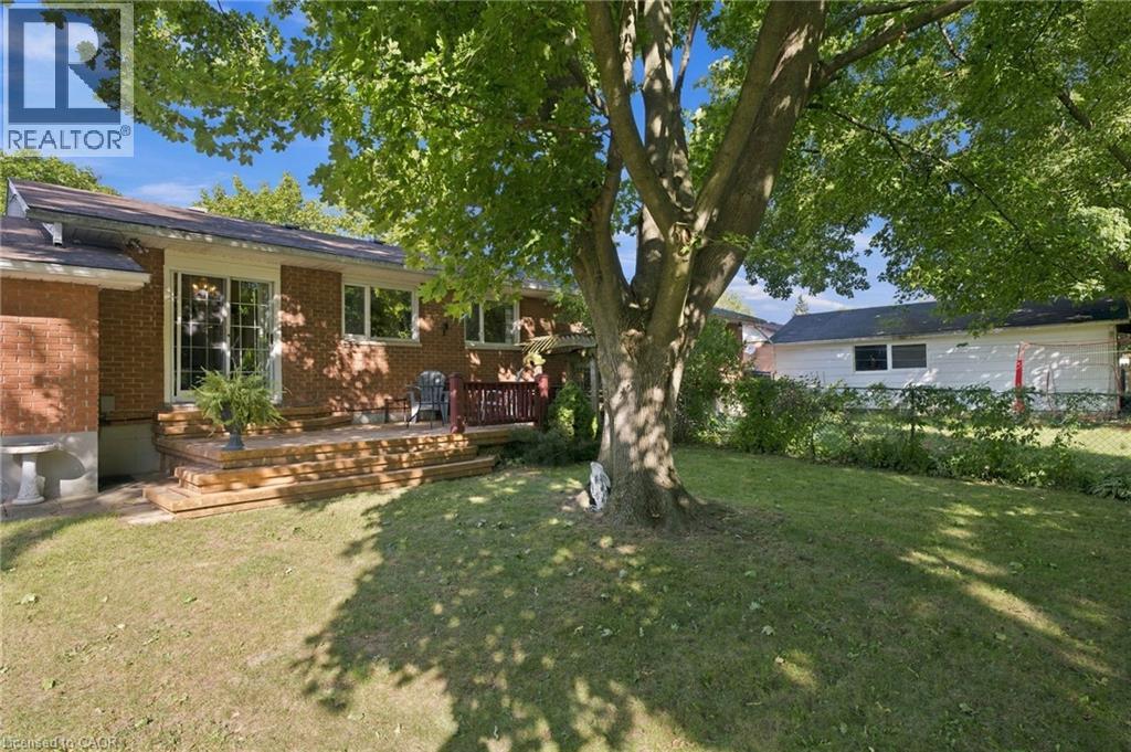 229 Drury Lane, Strathroy, Ontario  N7G 3E7 - Photo 36 - 40865718