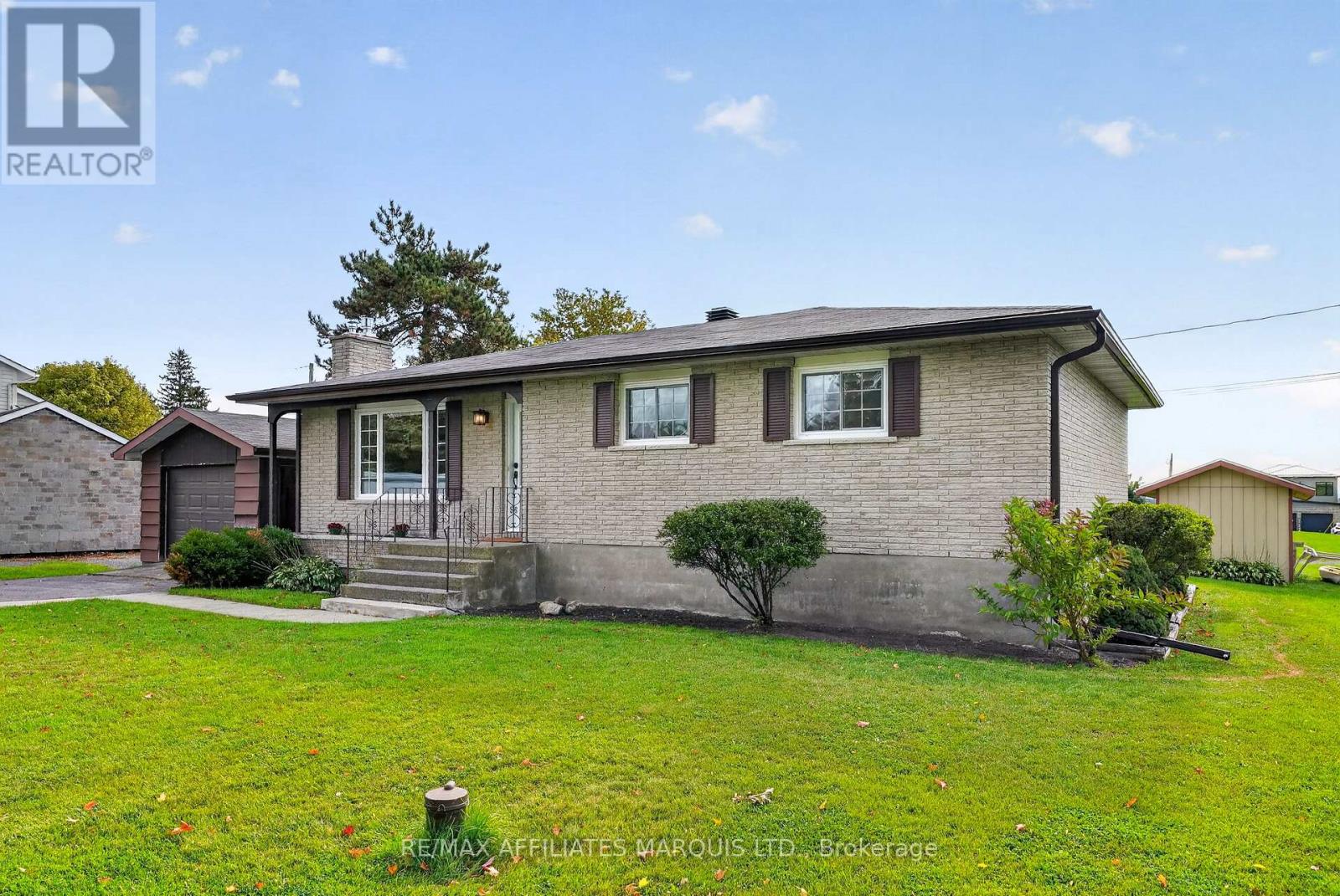 18696 County Road 2 Road, South Glengarry, Ontario  K6H 5R5 - Photo 4 - X13859410