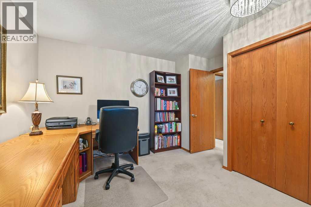 51 Douglasbank Gardens SE