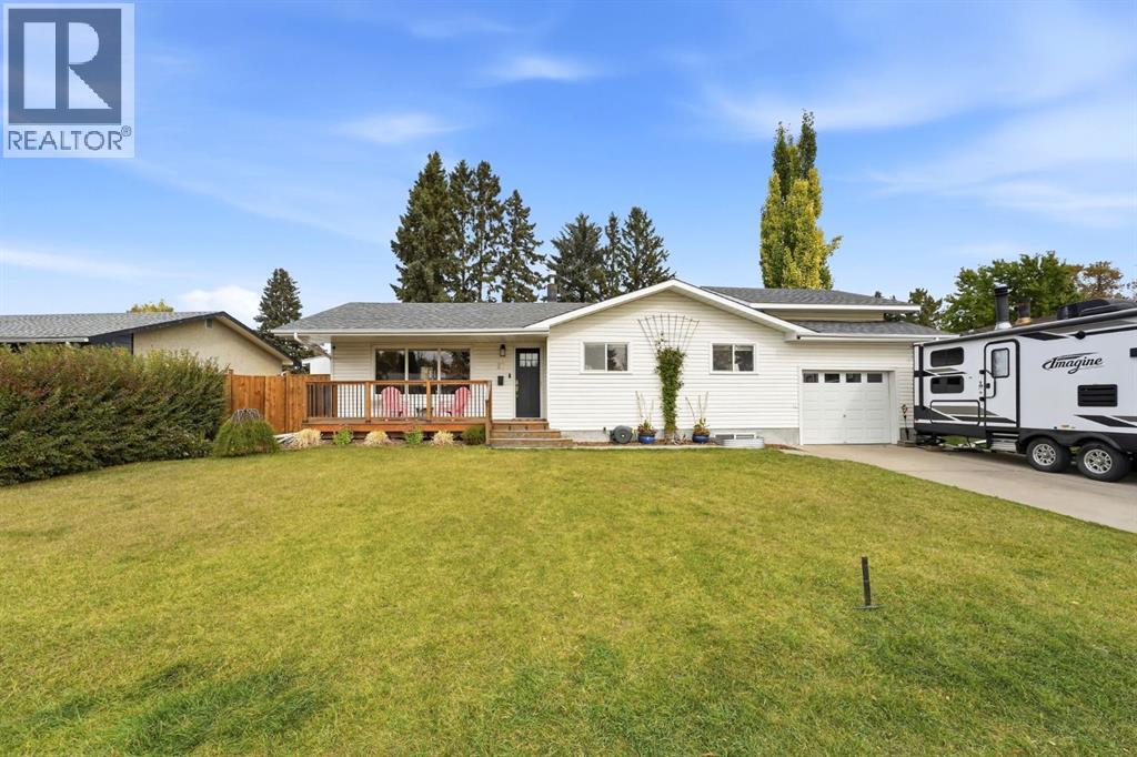 37 Sherwood Crescent Red Deer Alberta Canada T4N0A5 2