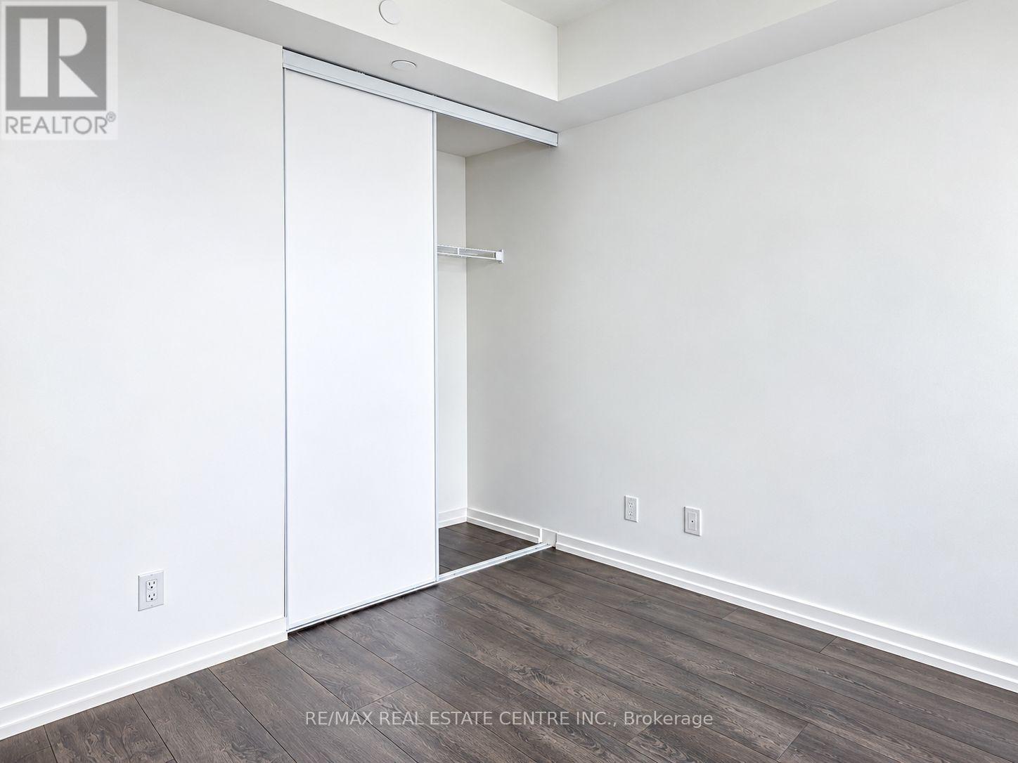 3915 - 1000 Portage Parkway, Vaughan, Ontario  L4K 0L1 - Photo 7 - N13859416