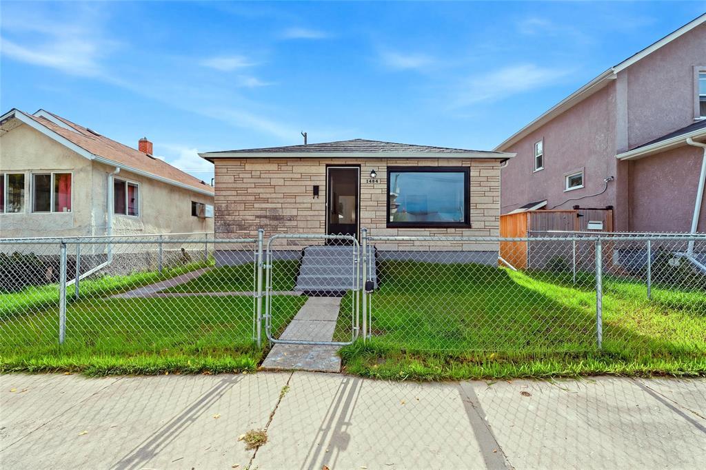 1484 Pacific Avenue, Winnipeg, Manitoba  R3E 1H2 - Photo 0 - 202624265