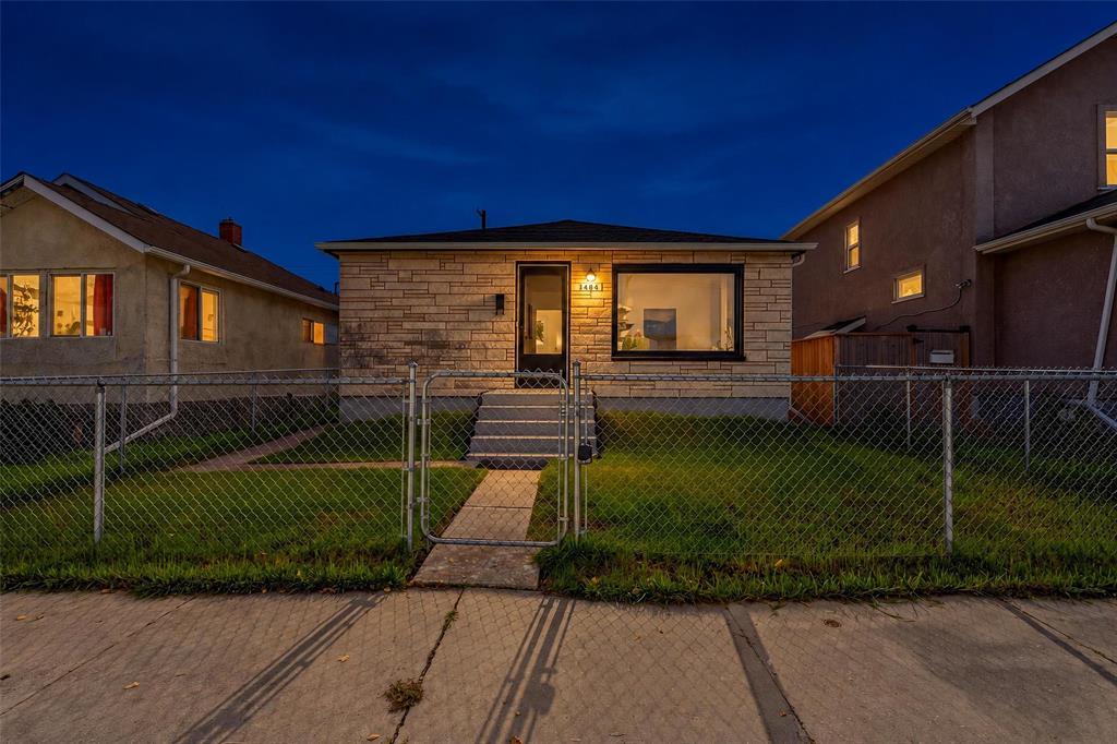 1484 Pacific Avenue, Winnipeg, Manitoba  R3E 1H2 - Photo 3 - 202624265