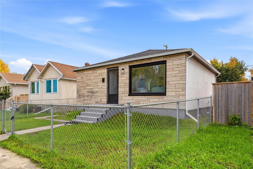1484 Pacific Avenue, Winnipeg, Manitoba  R3E 1H2 - Photo 5 - 202624265