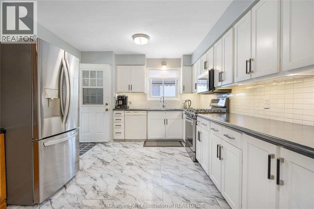 214 Baldoon Road, Chatham, Ontario  N7L 1E3 - Photo 10 - 26018229