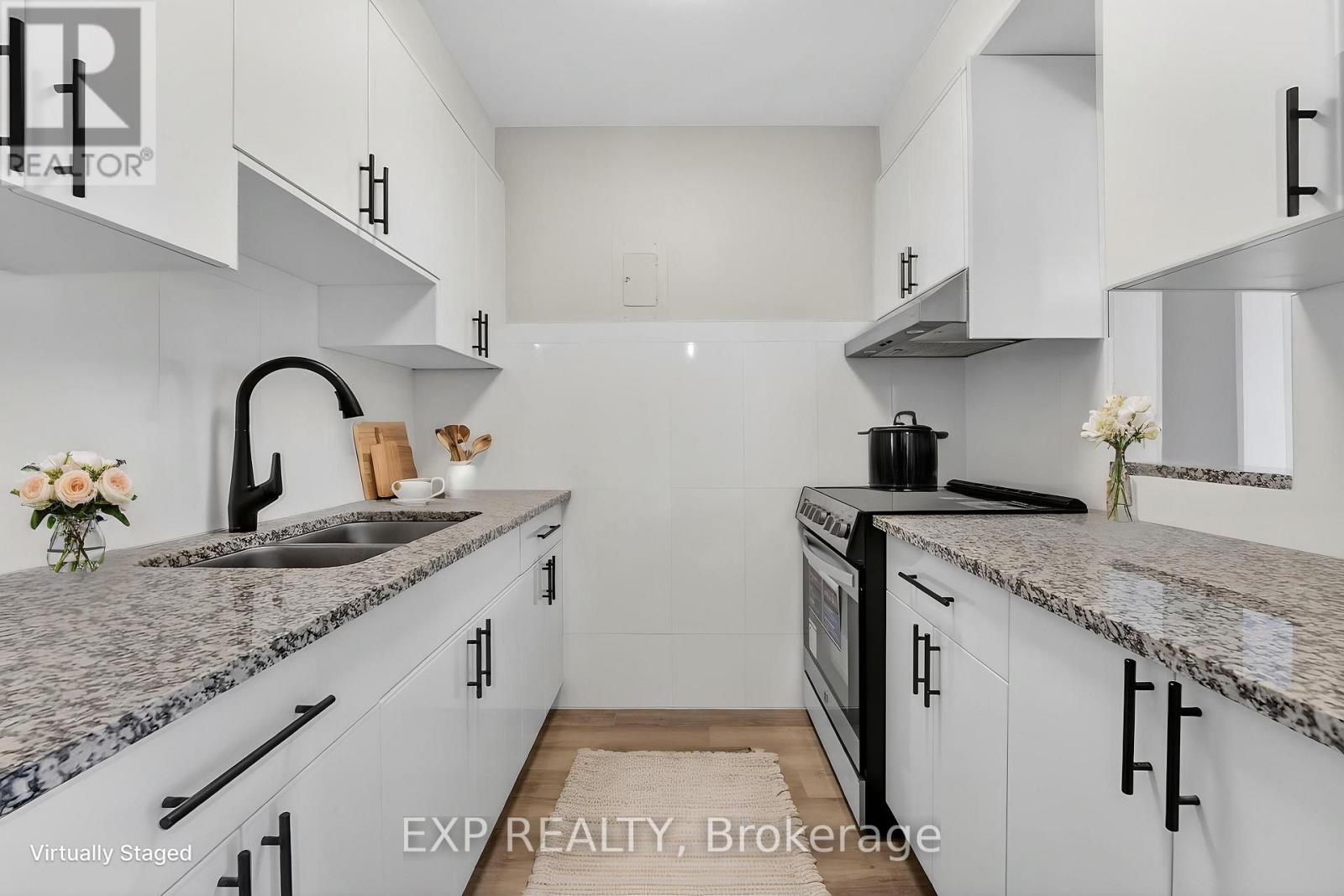 81 Kenwood Drive, Kitchener, Ontario  N2B 3H3 - Photo 12 - X13859440