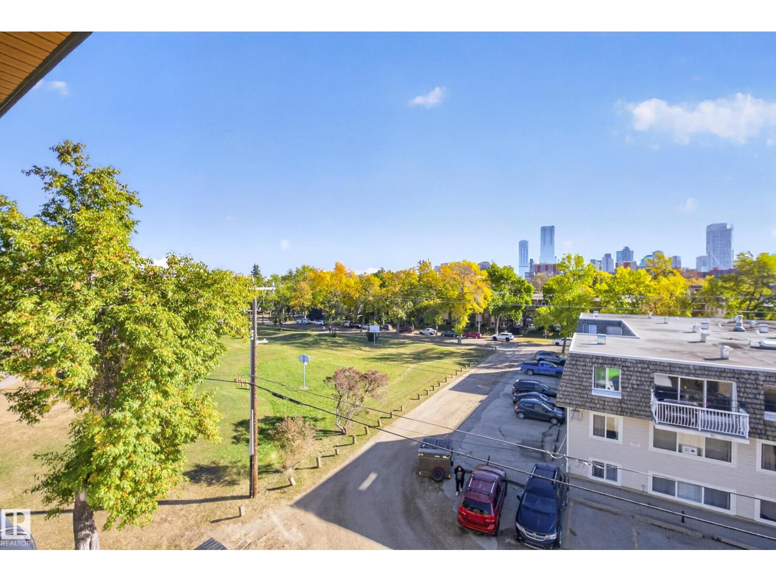 #405 10227 115 ST NW