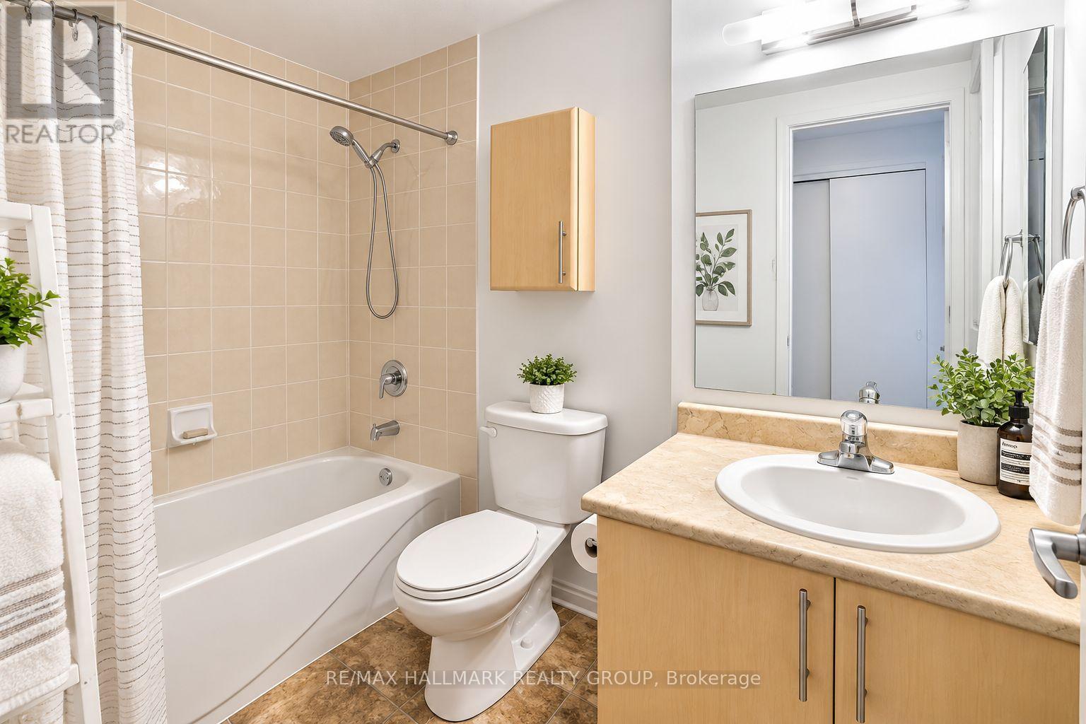 302 - 200 Lett Street, Ottawa, Ontario  K1R 0A7 - Photo 9 - X13859484