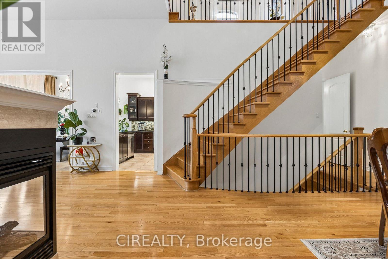 289 Chatfield Drive, Vaughan, Ontario  L4H 3R7 - Photo 7 - N13859476