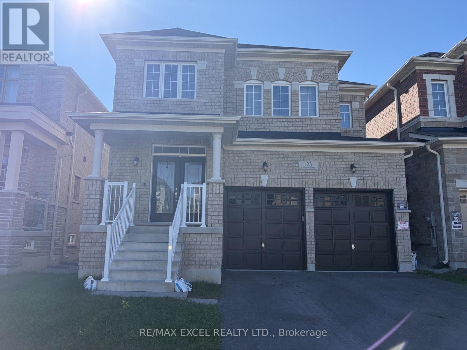 123 Fallharvest Way, Whitchurch-Stouffville, Ontario  L4A 5A8 - Photo 2 - N13859486