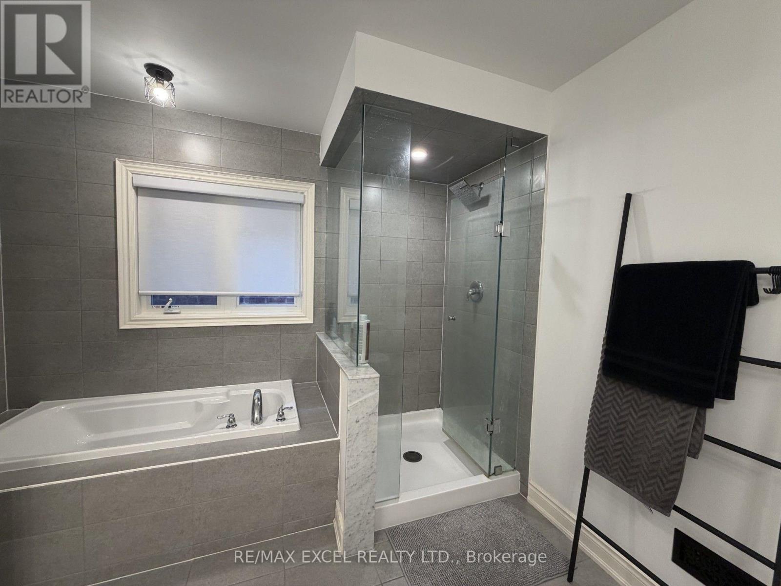 123 Fallharvest Way, Whitchurch-Stouffville, Ontario  L4A 5A8 - Photo 23 - N13859486