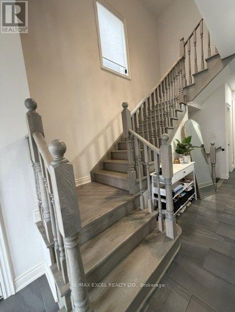 123 Fallharvest Way, Whitchurch-Stouffville, Ontario  L4A 5A8 - Photo 3 - N13859486