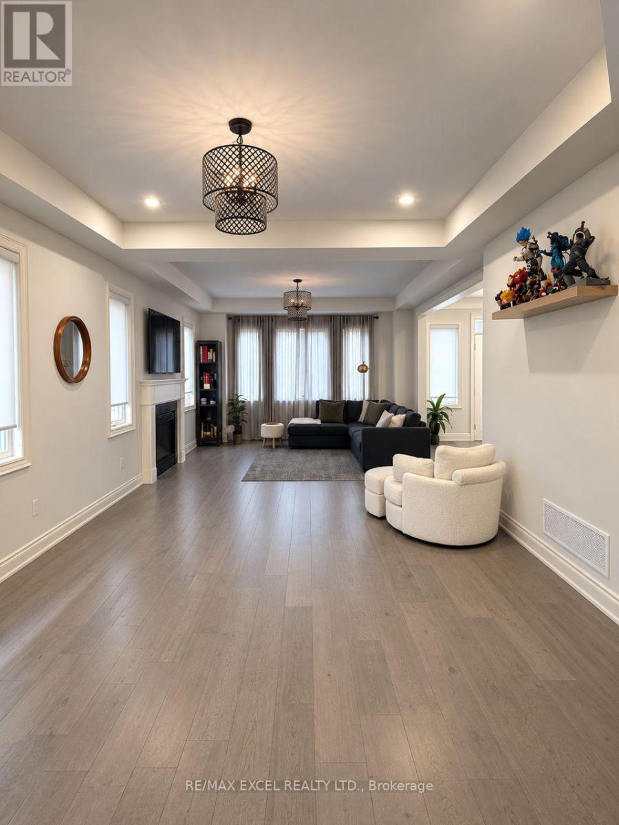 123 Fallharvest Way, Whitchurch-Stouffville, Ontario  L4A 5A8 - Photo 6 - N13859486