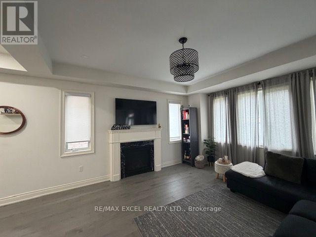 123 Fallharvest Way, Whitchurch-Stouffville, Ontario  L4A 5A8 - Photo 7 - N13859486