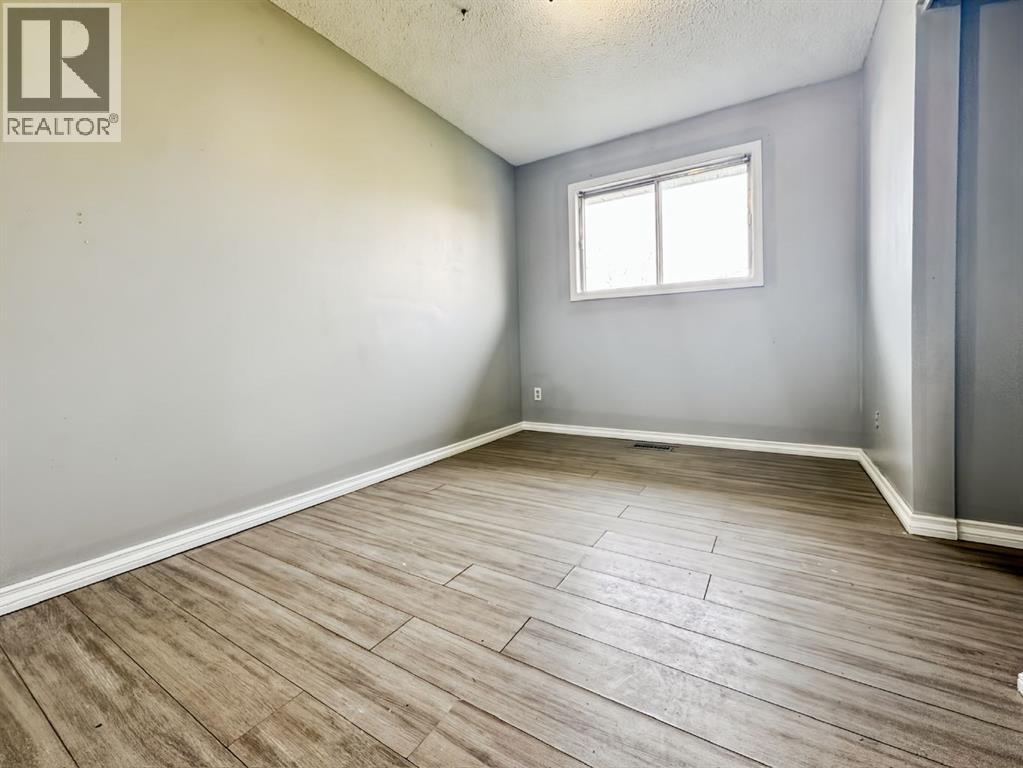 5 Freeman Drive