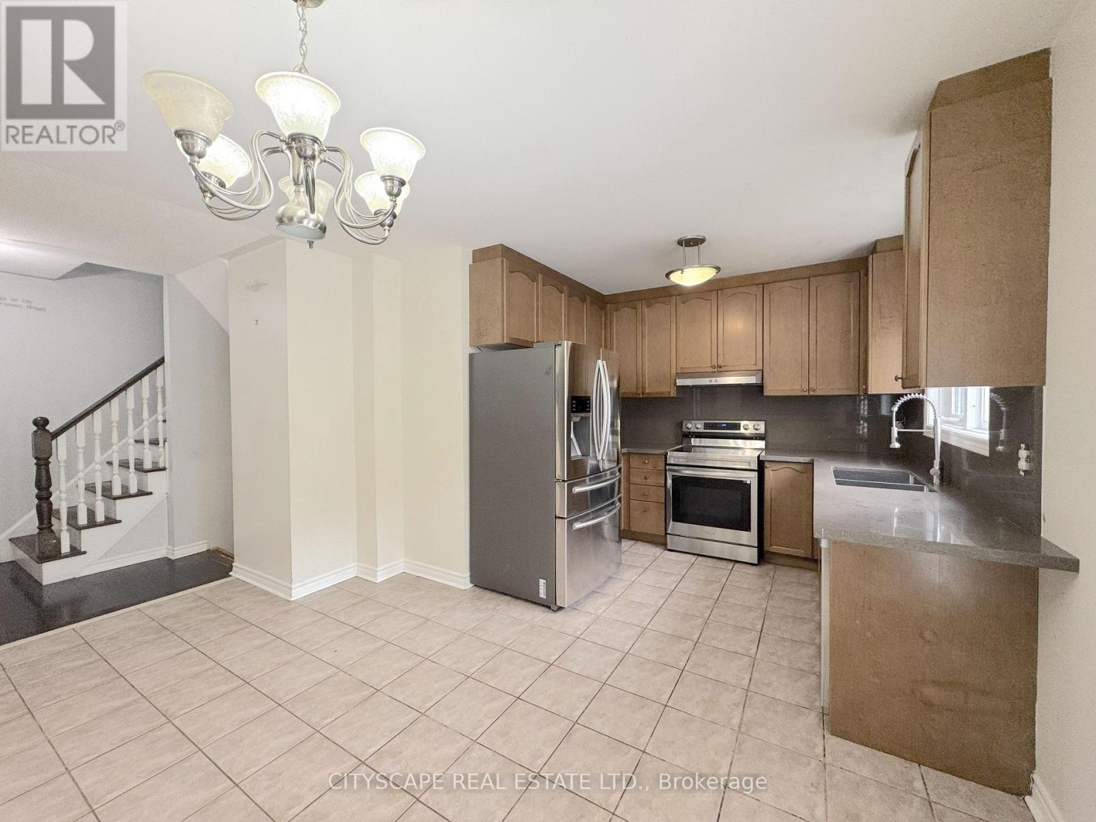 4 Savita Road, Brampton, Ontario  L7A 3T2 - Photo 13 - W13859472