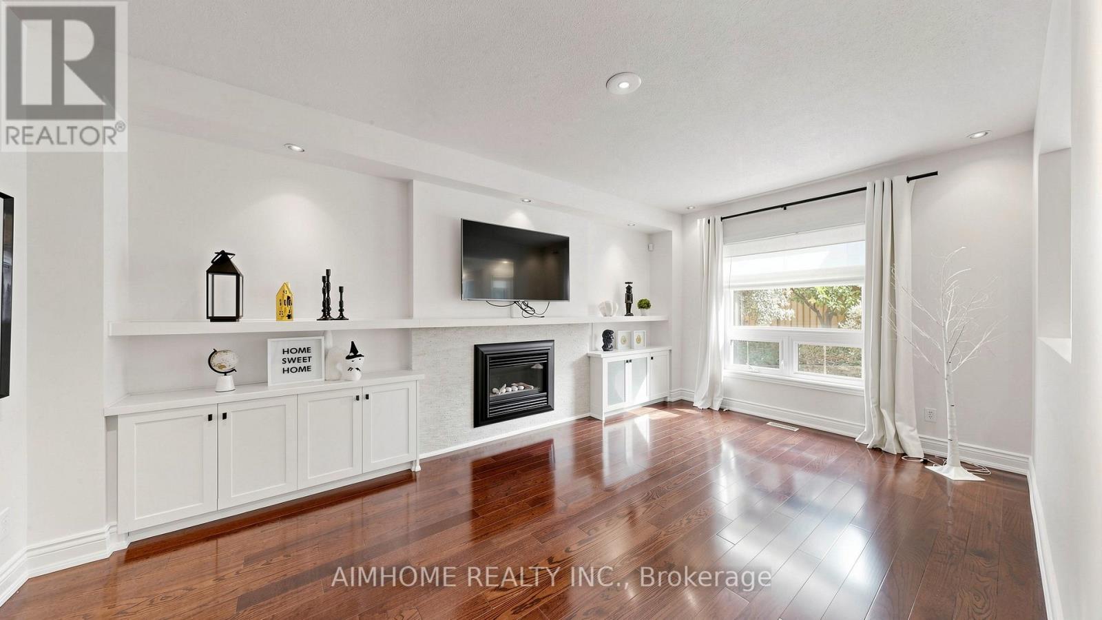 1580 Kettlebrook Lane, Mississauga, Ontario  L5M 3M1 - Photo 8 - W13859480