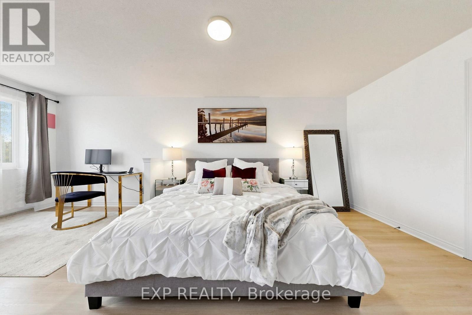 4882 Vienna Court, Mississauga, Ontario  L4Z 4J2 - Photo 14 - W13859488