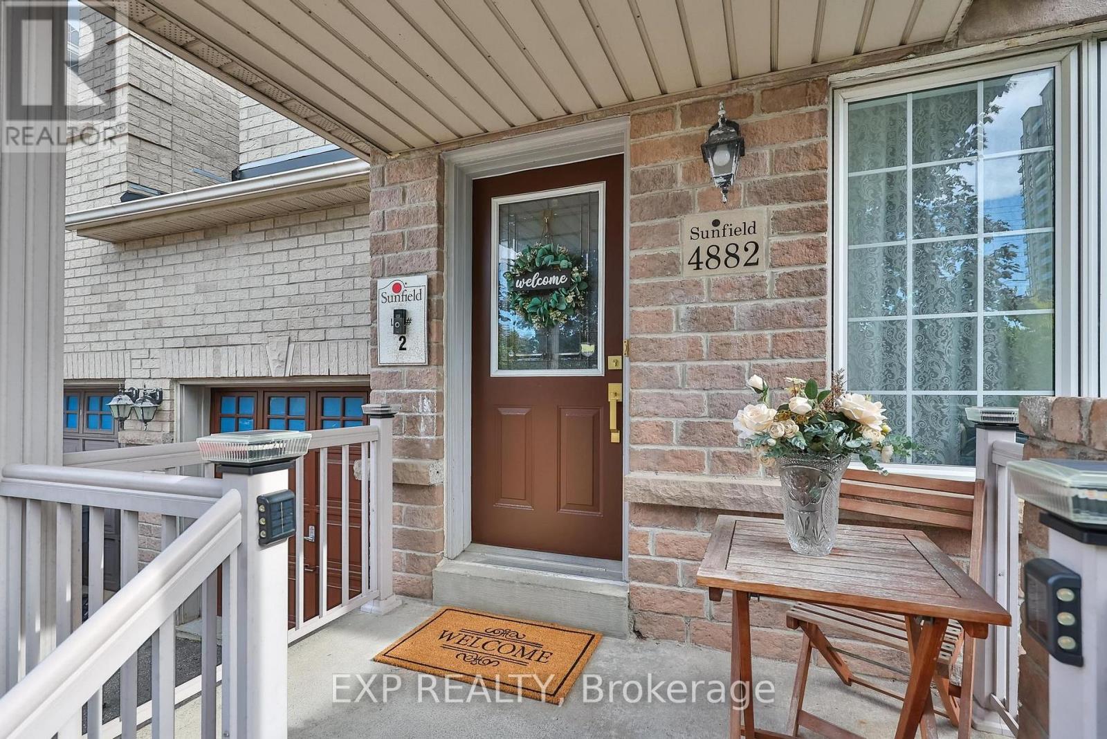 4882 Vienna Court, Mississauga, Ontario  L4Z 4J2 - Photo 4 - W13859488