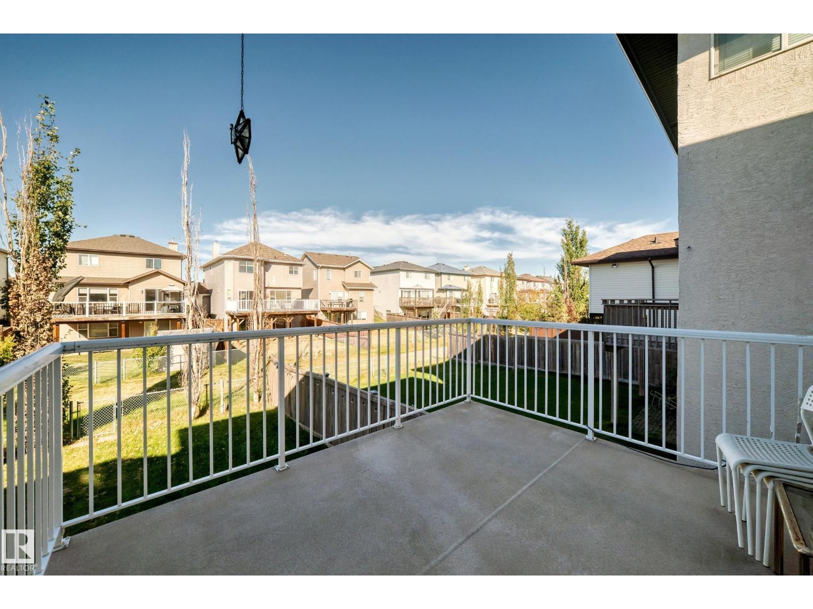 11832 173 AV NW