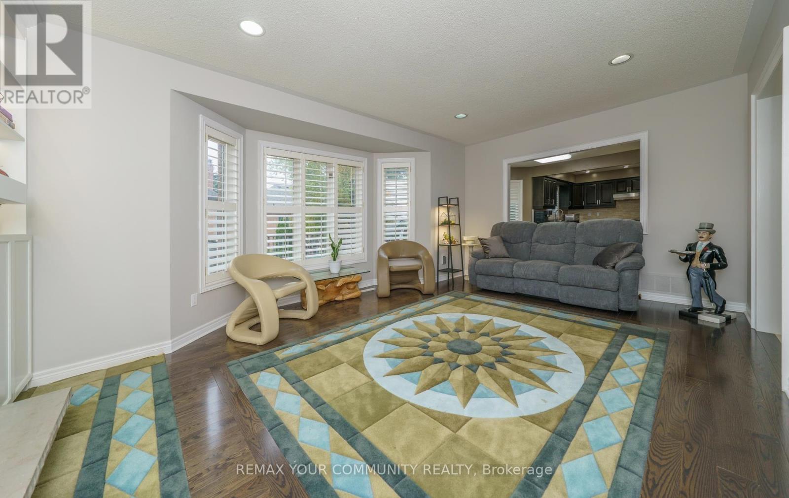 11 Hans Drive, Markham, Ontario  L6C 1T3 - Photo 14 - N13853304