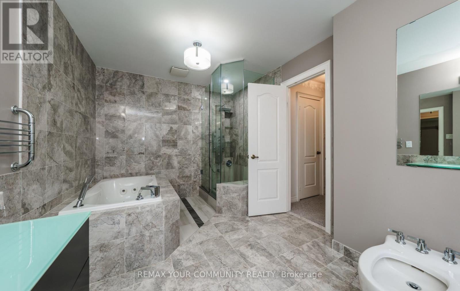 11 Hans Drive, Markham, Ontario  L6C 1T3 - Photo 28 - N13853304