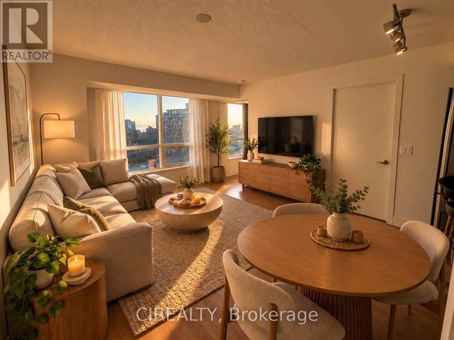 1216 - 38 JOE SHUSTER WAY