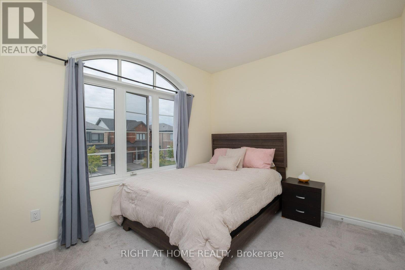 43 Vickery Street, Whitby, Ontario  L1P 0L2 - Photo 13 - E13859492