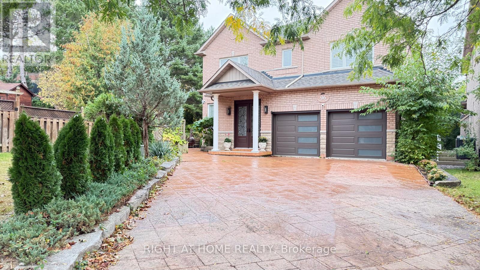 96 BRADGATE DRIVE