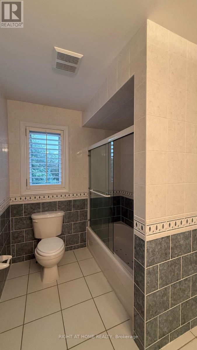 96 Bradgate Drive, Markham (Thornlea), Ontario  L3T 7M3 - Photo 15 - N13859506