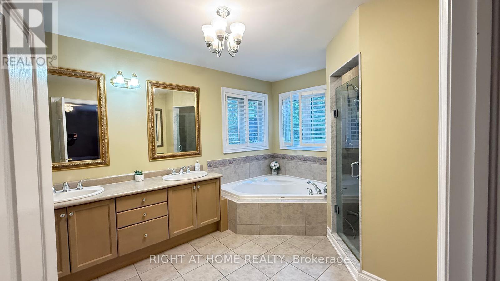 96 Bradgate Drive, Markham (Thornlea), Ontario  L3T 7M3 - Photo 19 - N13859506