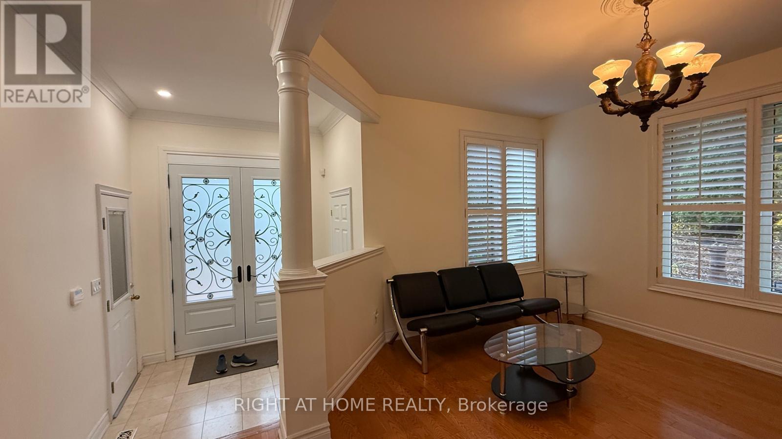 96 Bradgate Drive, Markham (Thornlea), Ontario  L3T 7M3 - Photo 3 - N13859506
