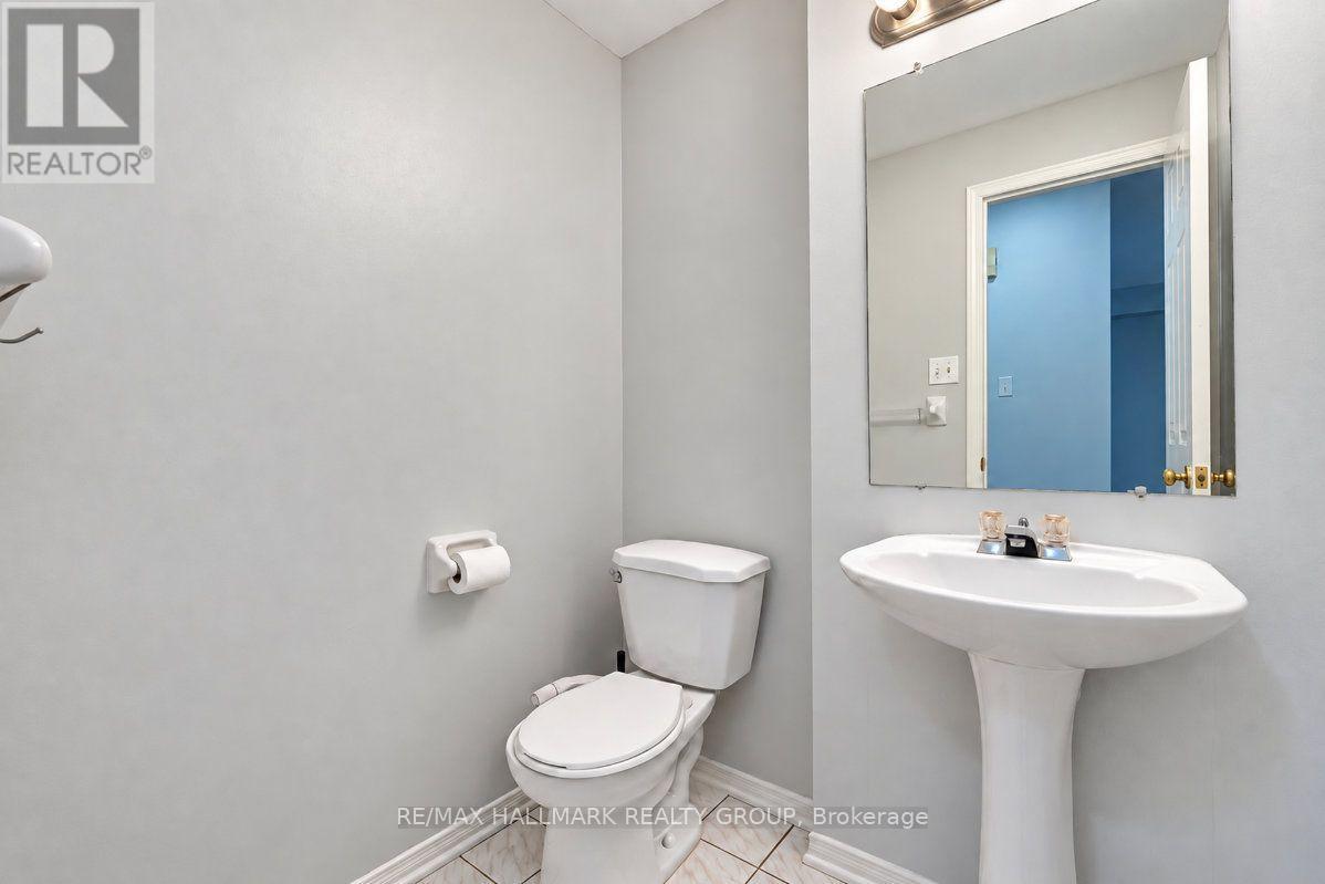 52 Piper Crescent, Ottawa, Ontario  K2K 2S8 - Photo 5 - X13853720