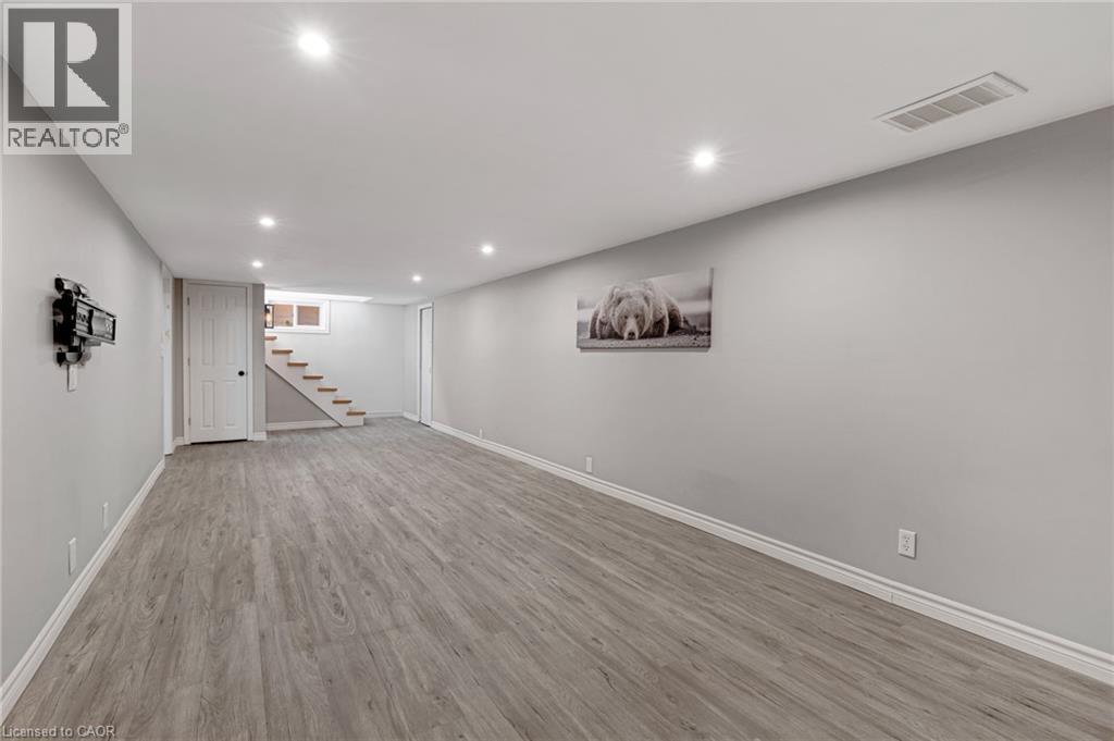135 Patricia Avenue, Kitchener, Ontario  N2M 1J5 - Photo 33 - 40866769