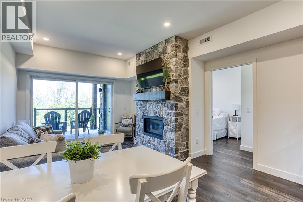12 BEAUSOLEIL Lane Unit# 206, The Blue Mountains, Ontario