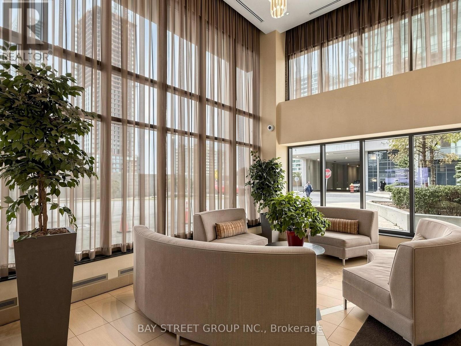 2411 - 3985 Grand Park Drive, Mississauga, Ontario  L5B 0H8 - Photo 33 - W13859538