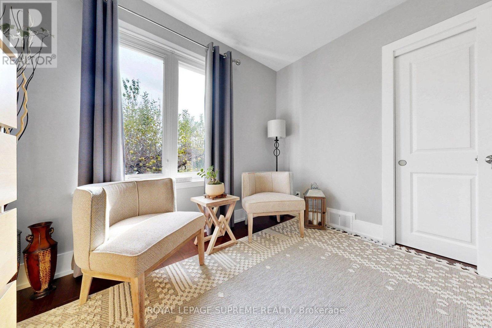 465 Maple Leaf Drive, Toronto, Ontario  M6L 1R1 - Photo 27 - W13859546