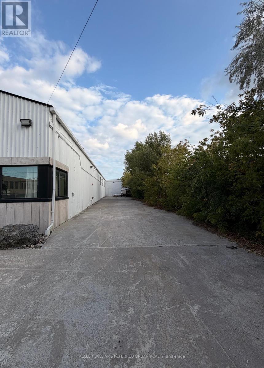 31 Upton Road, Toronto, Ontario  M1L 2C1 - Photo 10 - E13859568