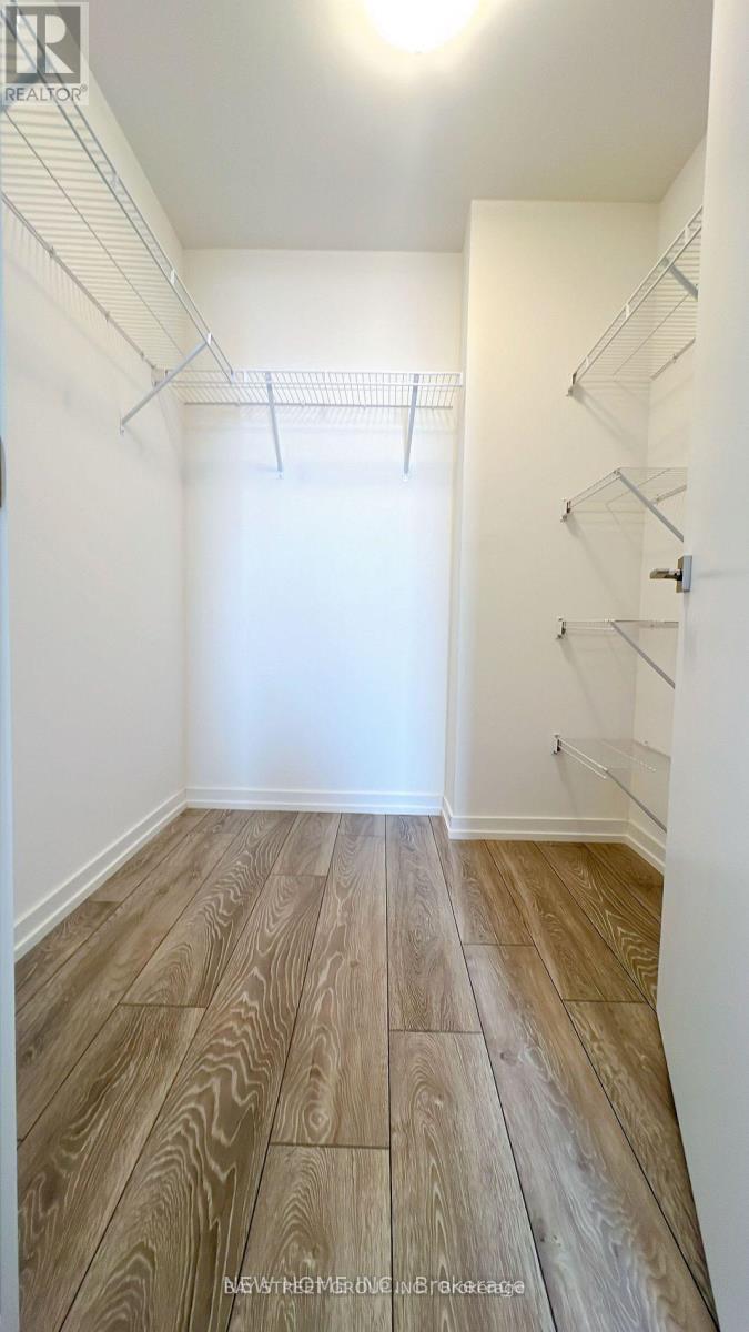 Unit 20-24 Lytham Green Circle, Newmarket, Ontario  L3Y 0H5 - Photo 20 - N13859556