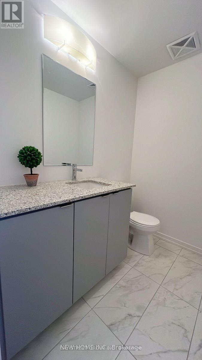 Unit 20-24 Lytham Green Circle, Newmarket, Ontario  L3Y 0H5 - Photo 5 - N13859556