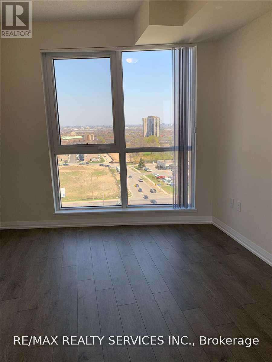 1512 - 35 Watergarden Drive, Mississauga, Ontario  L5R 0G8 - Photo 12 - W13859554