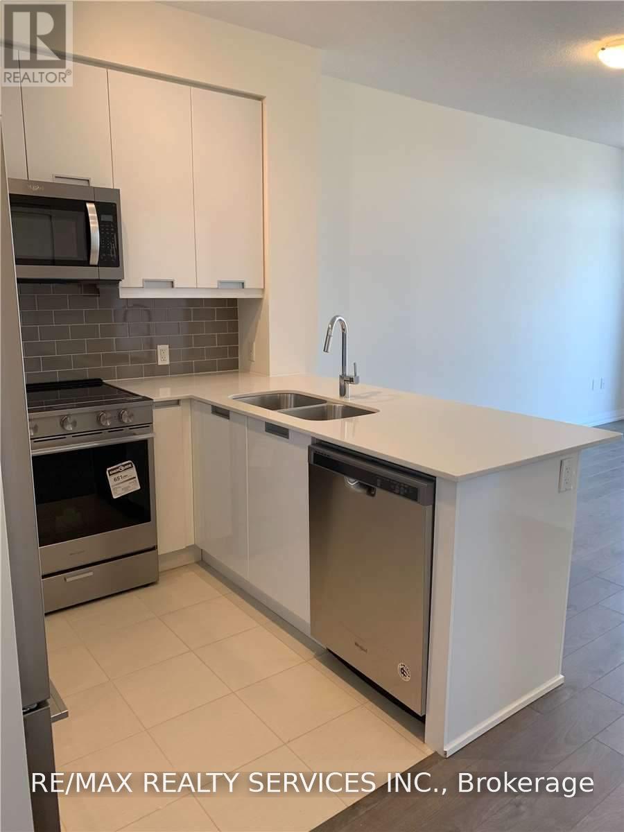 1512 - 35 Watergarden Drive, Mississauga, Ontario  L5R 0G8 - Photo 5 - W13859554