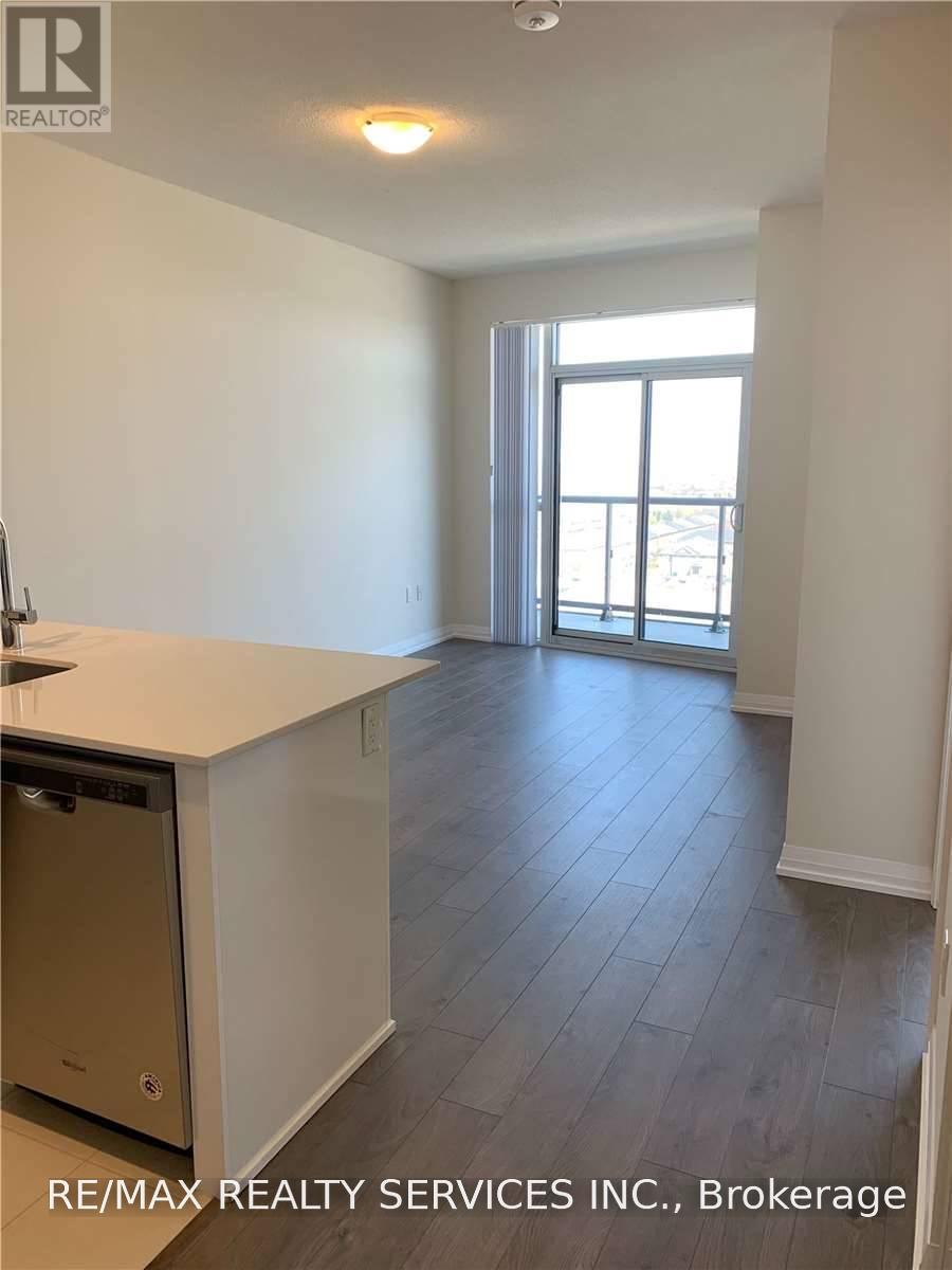 1512 - 35 Watergarden Drive, Mississauga, Ontario  L5R 0G8 - Photo 6 - W13859554