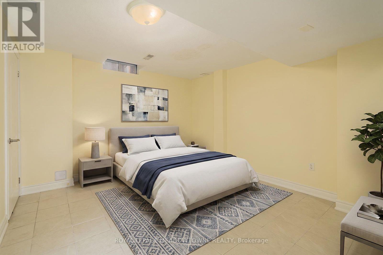 6407 Alderwood Trail, Mississauga, Ontario  L5N 6W9 - Photo 11 - W13859558