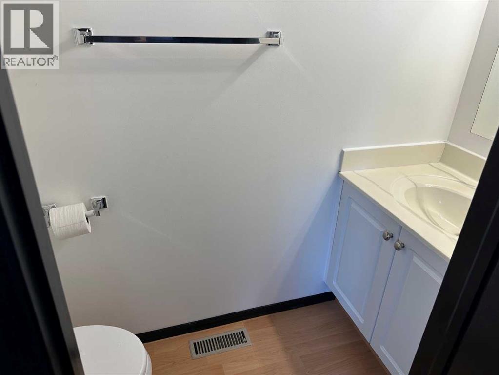 120, 10150 121 Avenue Grande Prairie Alberta Canada T8V8H2 5