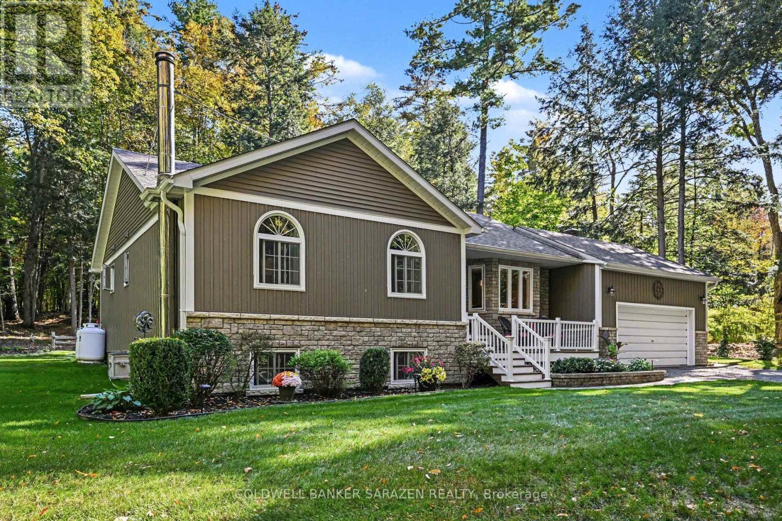 77 Lorlei Drive, Mcnab/braeside, Ontario  K0A 3L0 - Photo 2 - X13859580